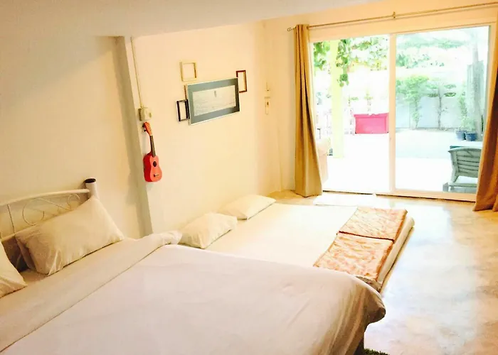 Surf House Hua Hin