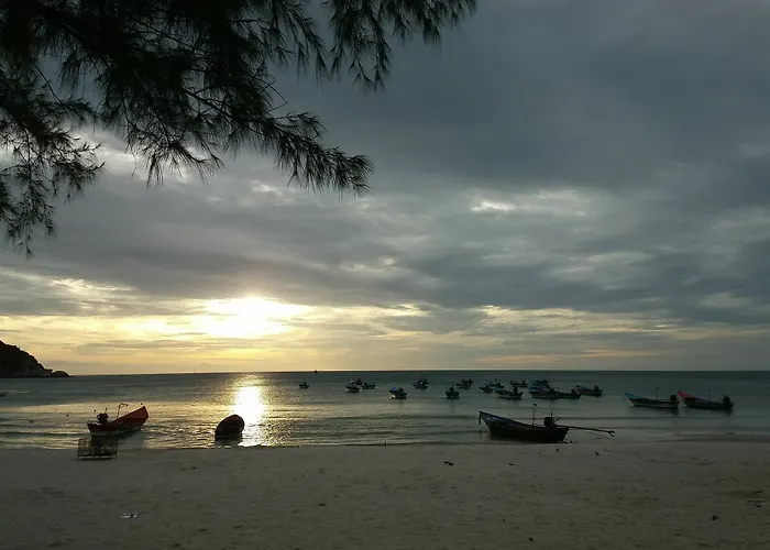 Haadrin Resort