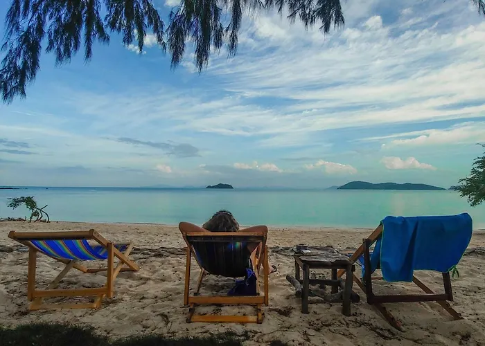 Angthong Beach Resort