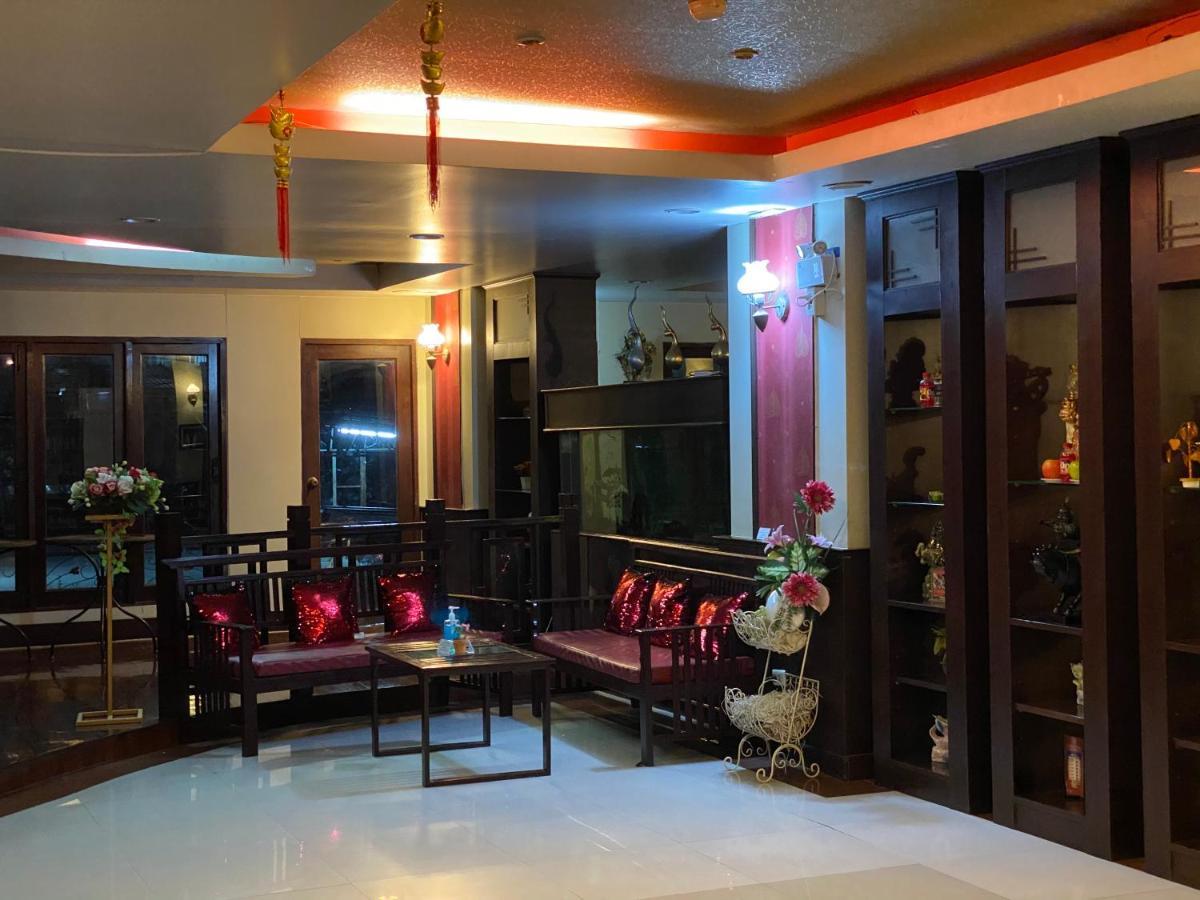 Hotel Noble Place Chiangmai 3*