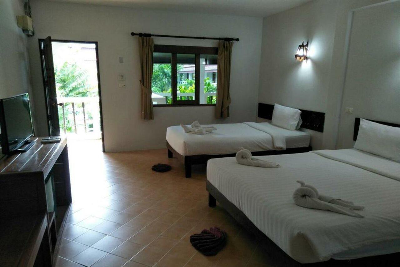 Holiday Park 3*