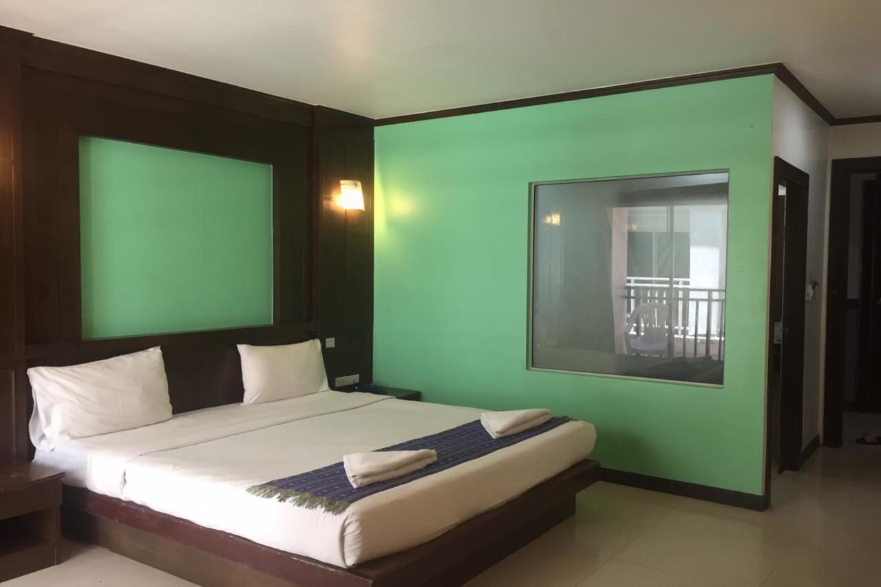 Hawaii Hotel Patong