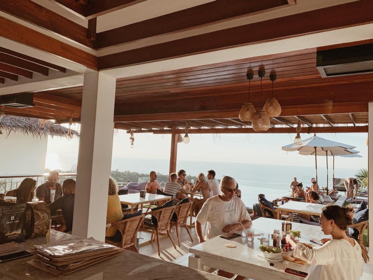 High Life Hotel Salad Beach