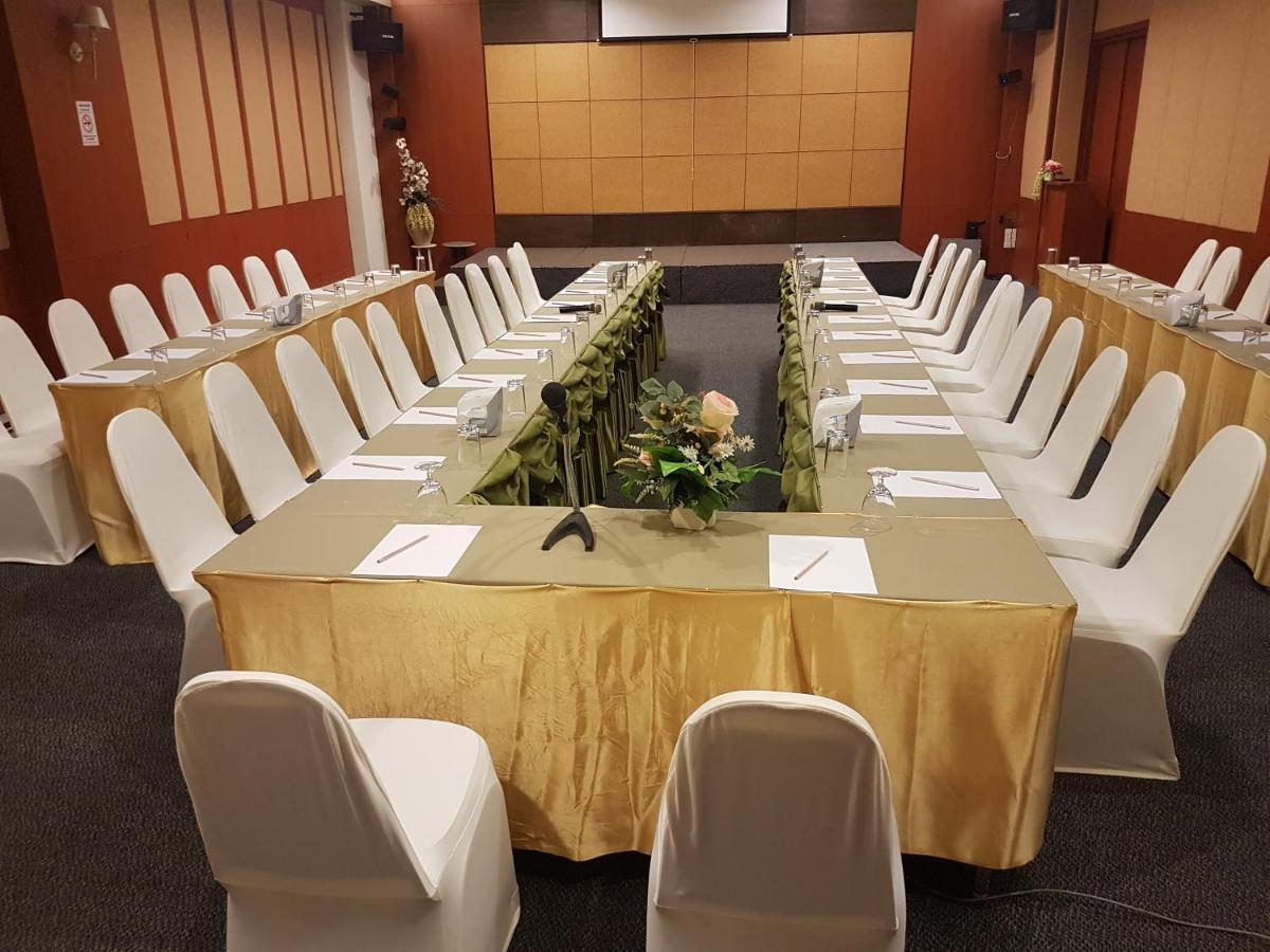 Hatyai Golden Crown Hotel 3*