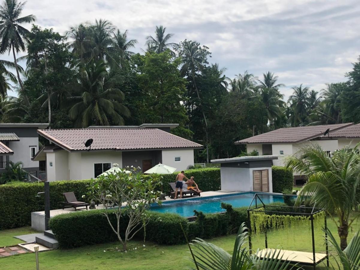 Wanpratheep Village Kohphangan *
