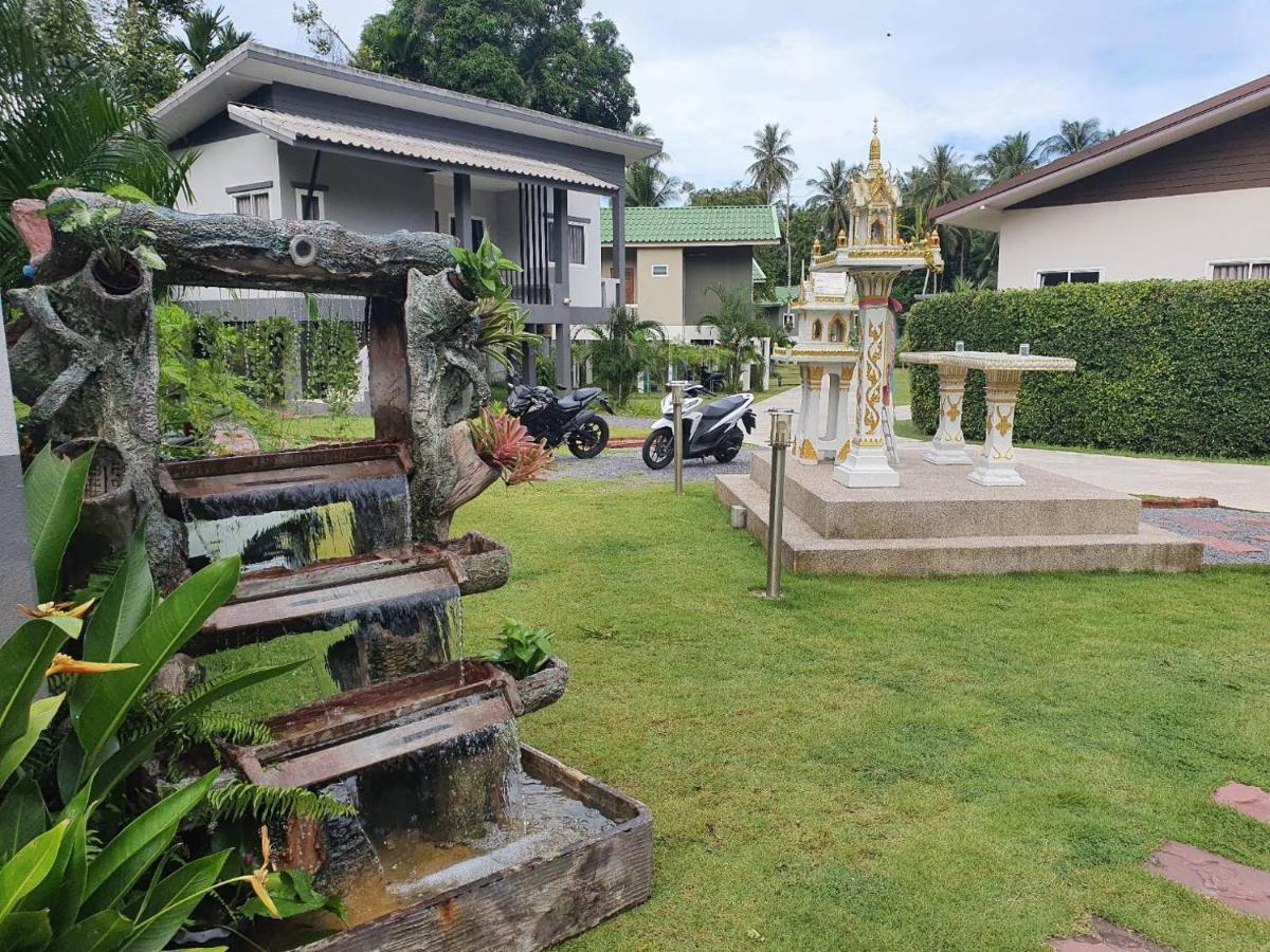 Wanpratheep Village Kohphangan Holiday park