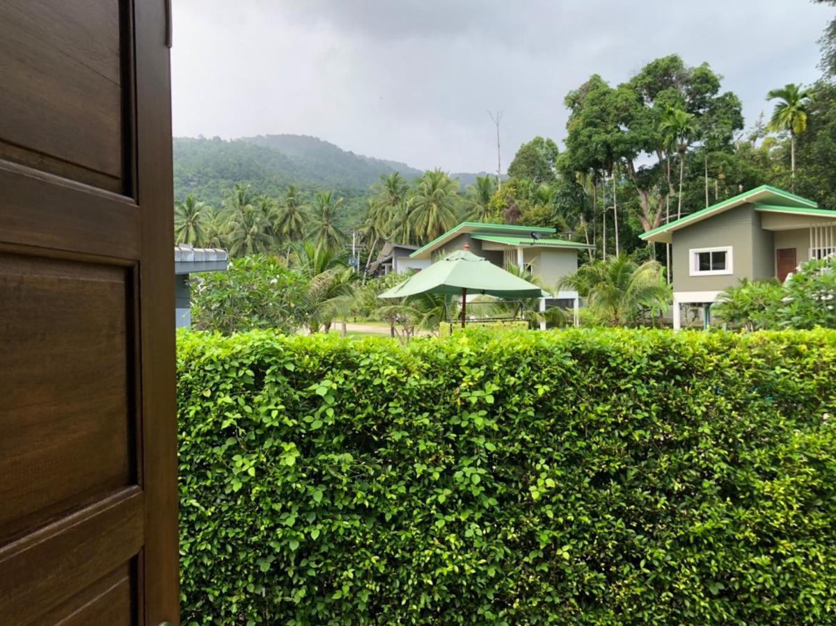 Wanpratheep Village Kohphangan * Ban Madua Wan