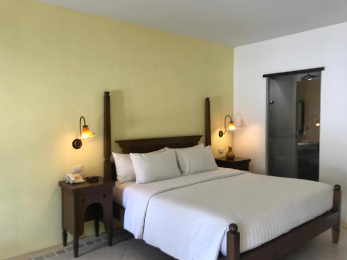 Hotel Colors - Aonang