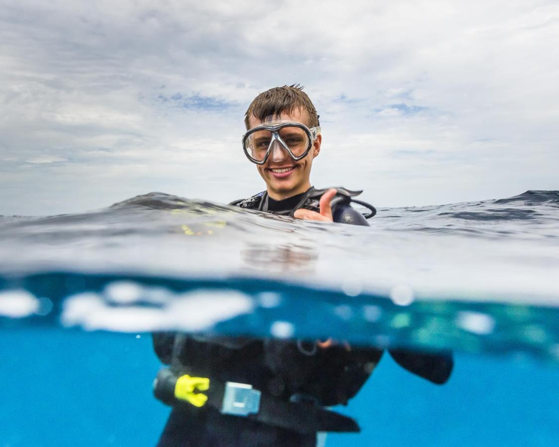 Resort New Heaven Dive School And *