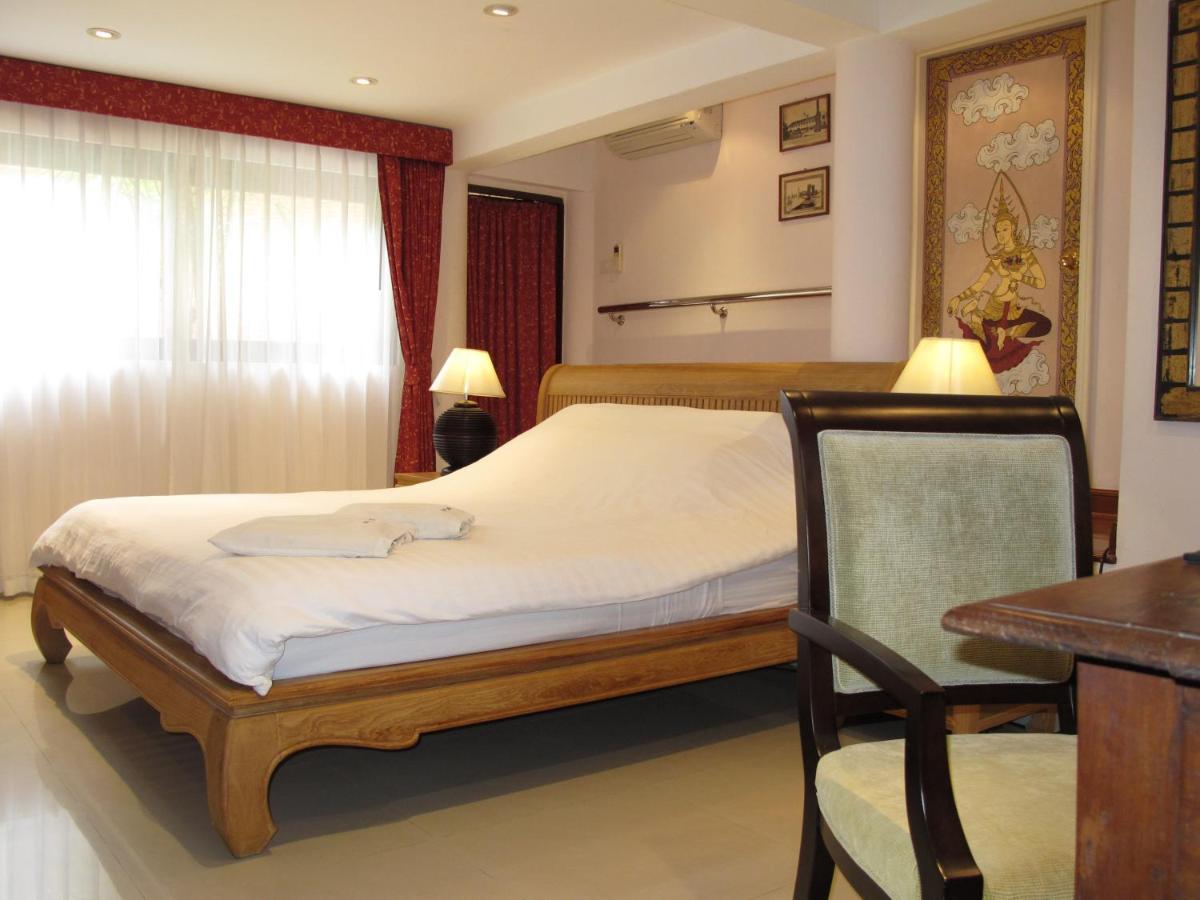 The Three Elephants Villa *