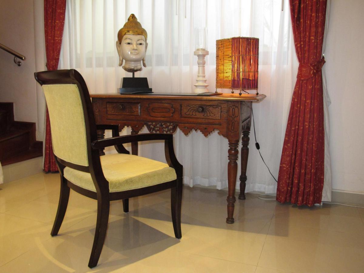 Villa The Three Elephants *