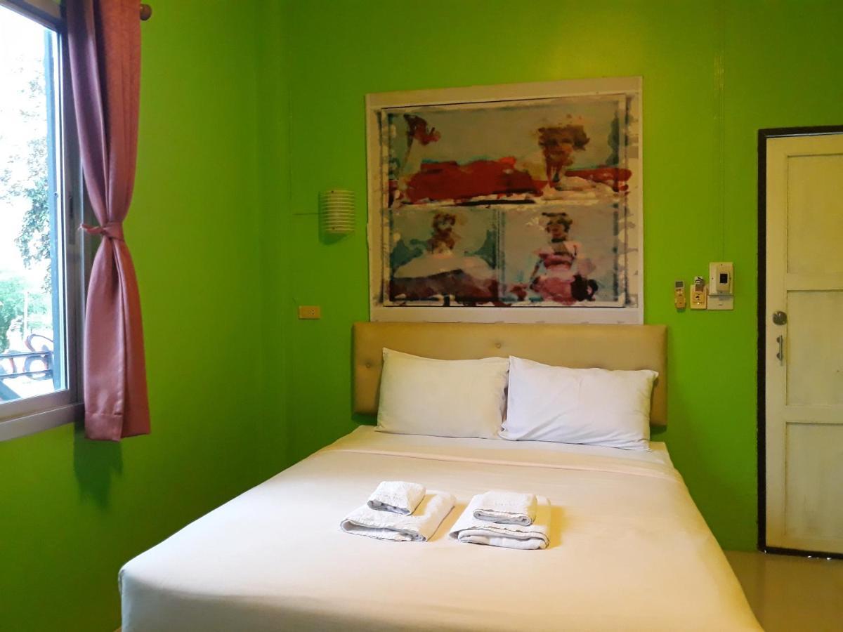 ปอ อา ยอ Hostel Pai