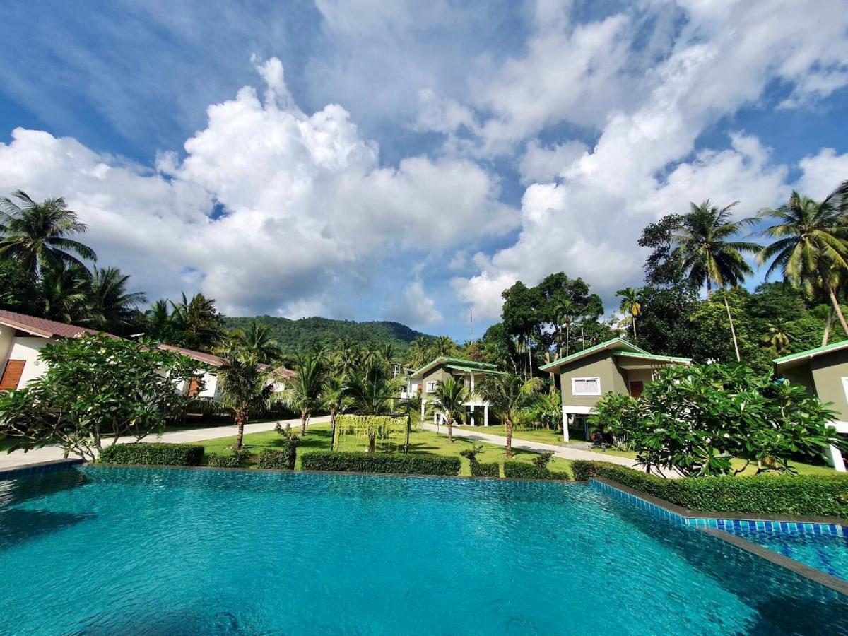Wanpratheep Village Kohphangan Holiday park Ban Madua Wan