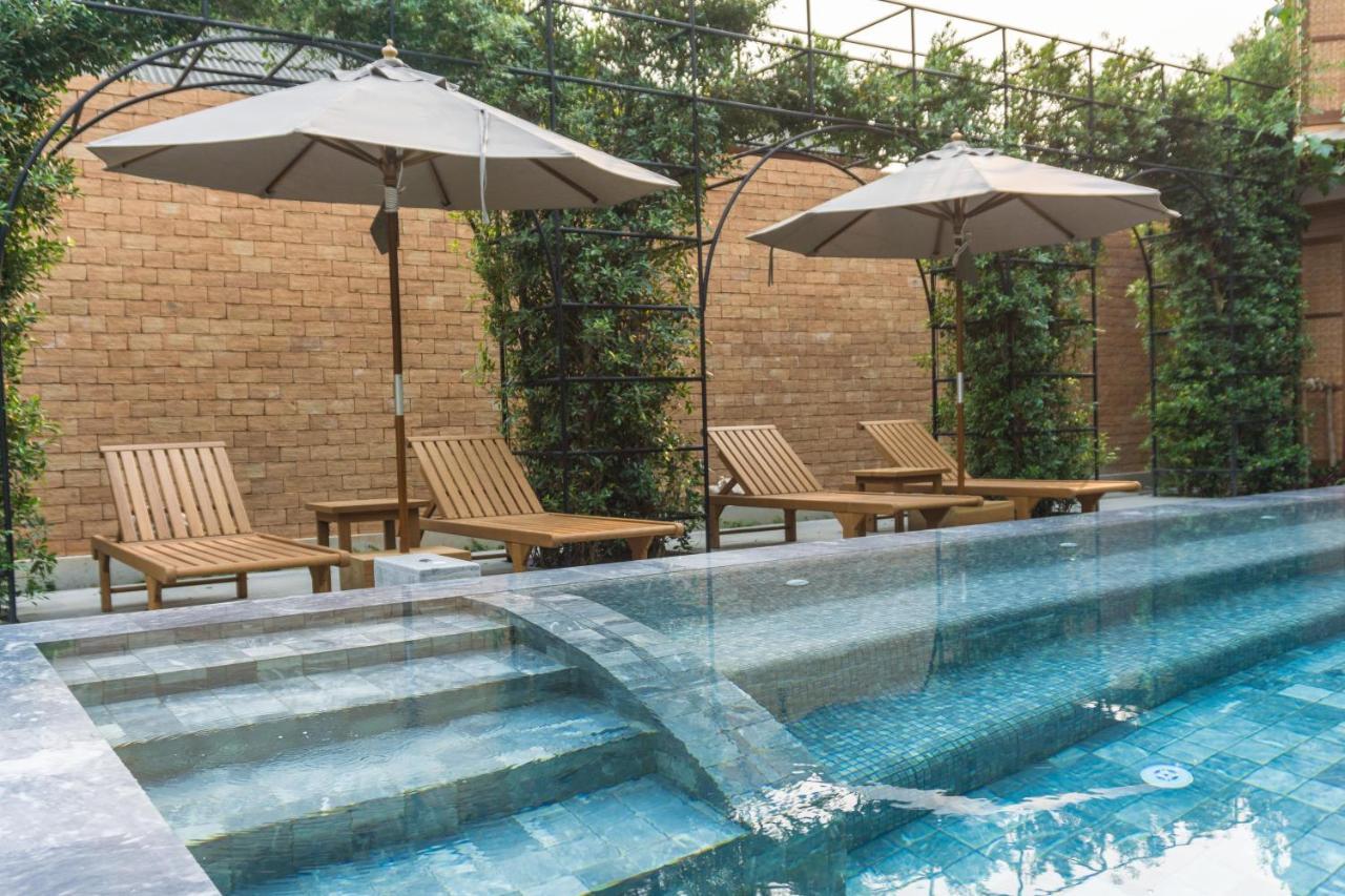 Resort Village Boutique 4*