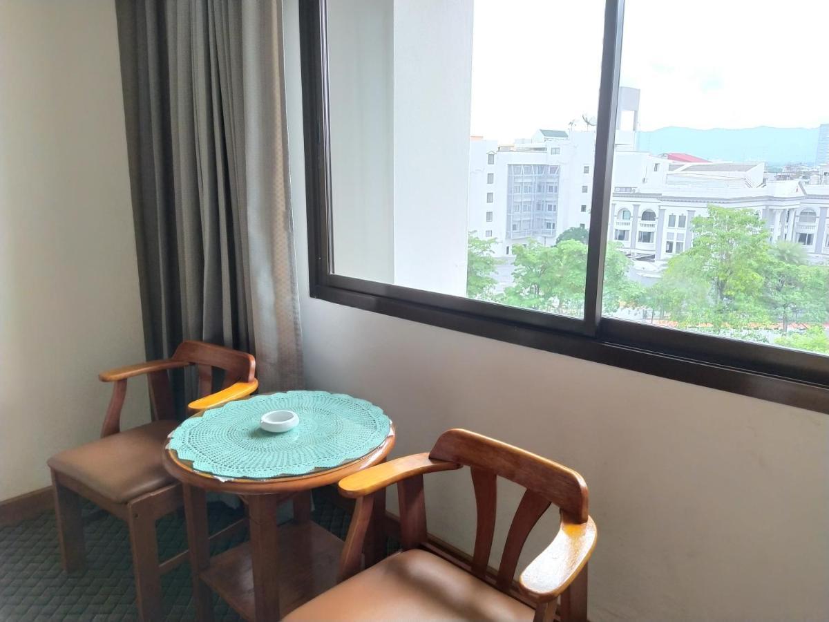 Sing Golden Place Hotel 3*