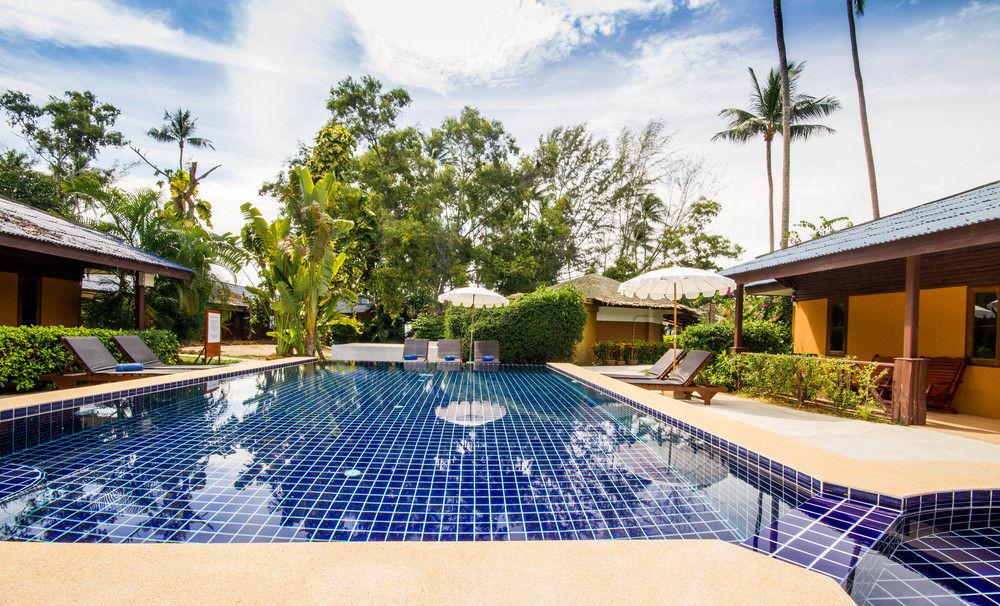 Anahata Resort Lipa Noi