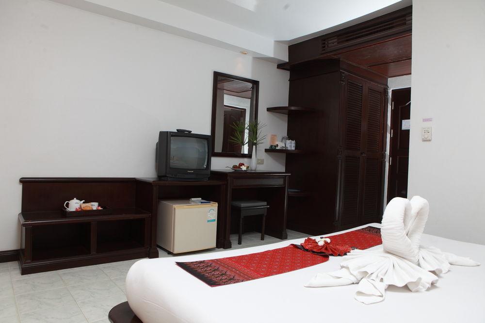 Samui First House 3* Chaweng (Koh Samui)