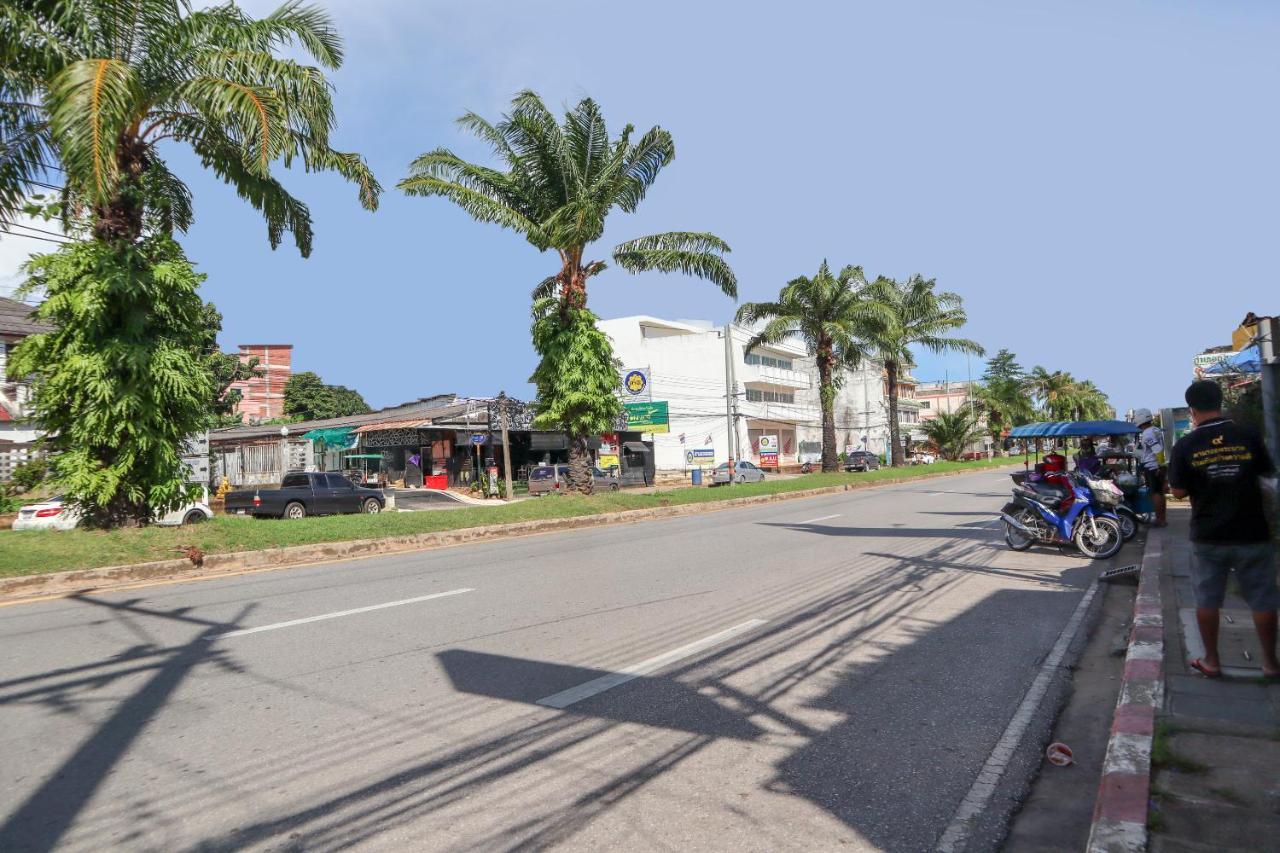 Oyo 747 Suwanna Hotel 3*