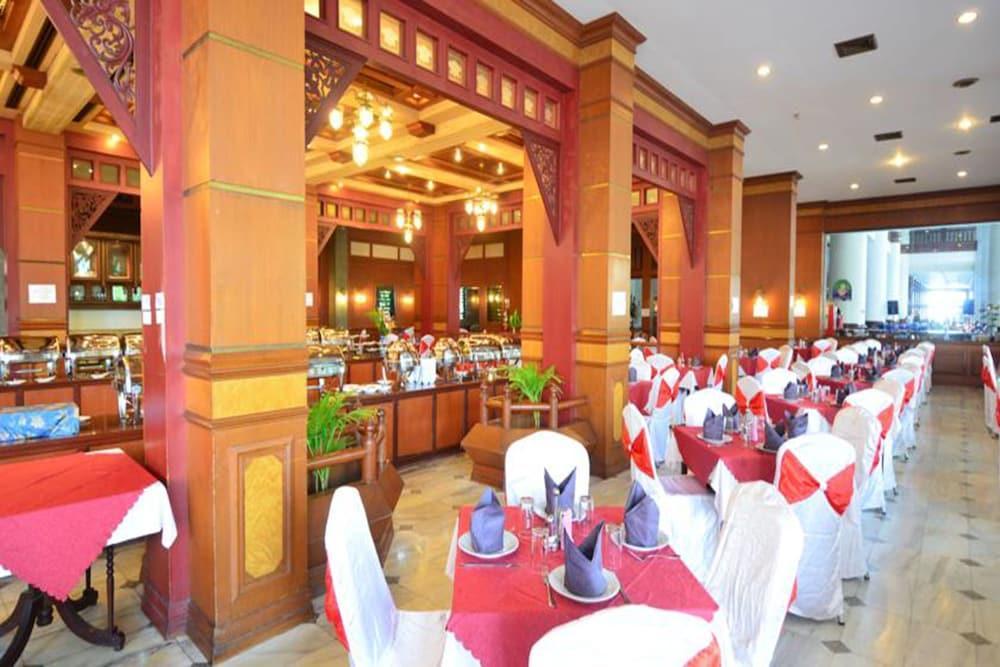 Welcome Hotel