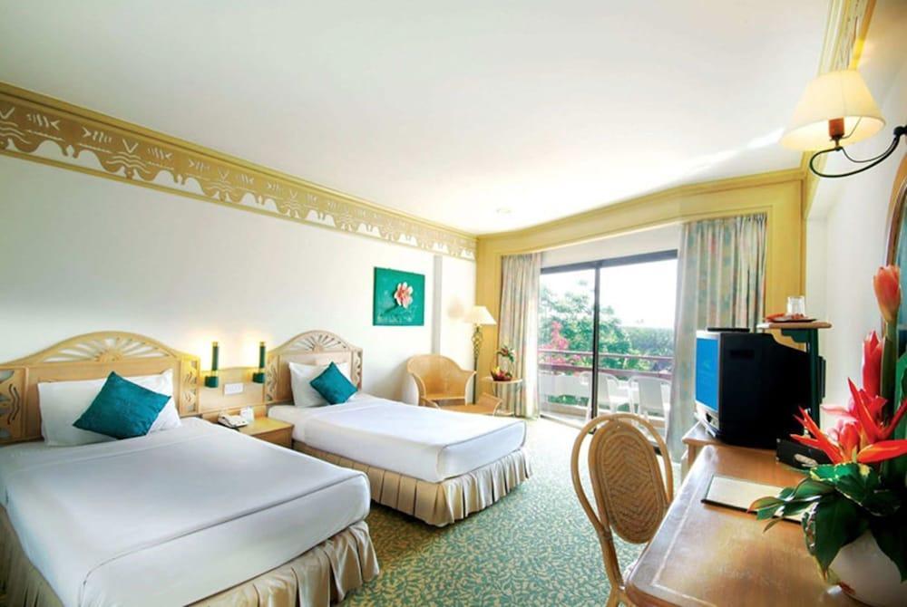 Maritime Park And Resort 4*