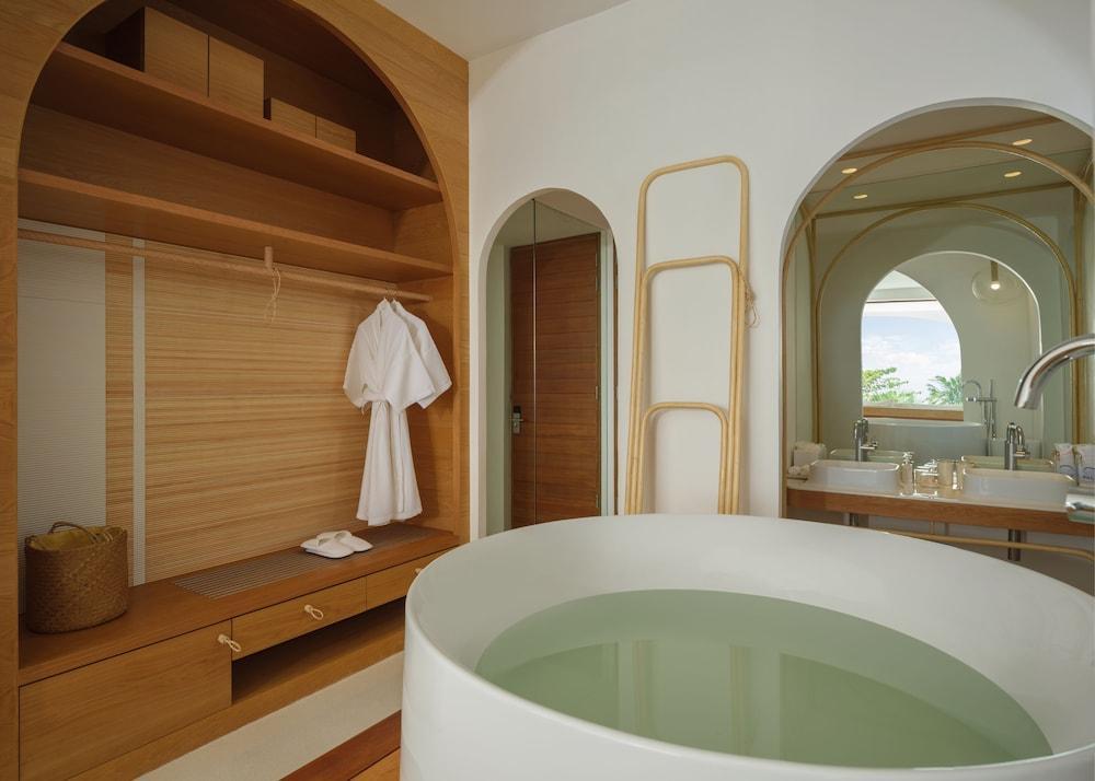 Hotel Sala Samui 5*