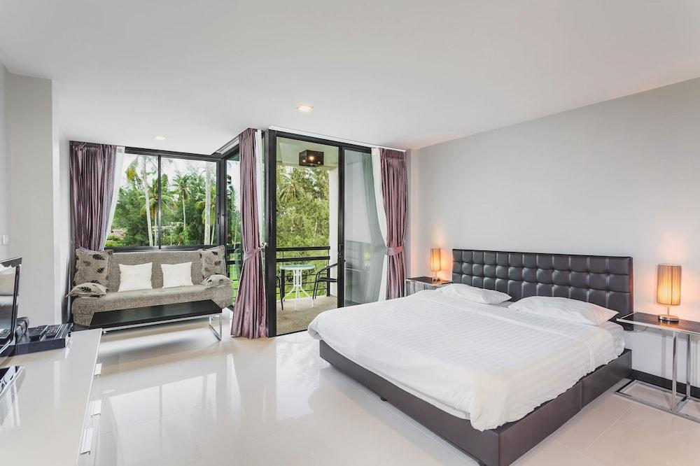 The Kris Condotel Bang Tao Beach (Phuket)