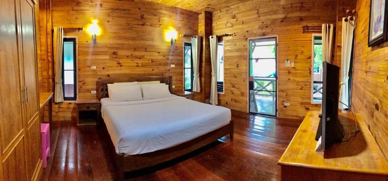 Resort Baan Soontree
