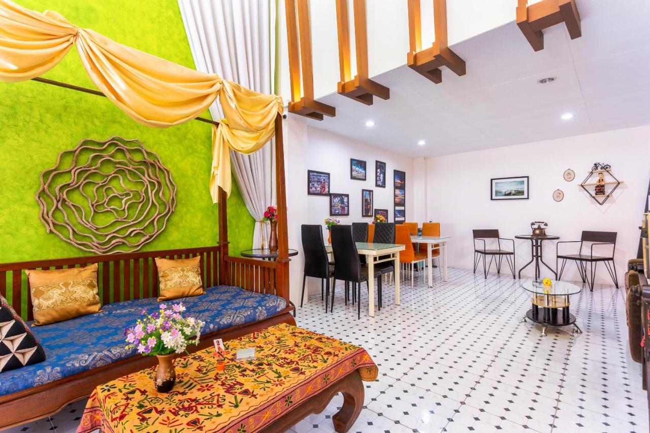 Hotel Oyo 929 100 Boutique 2*