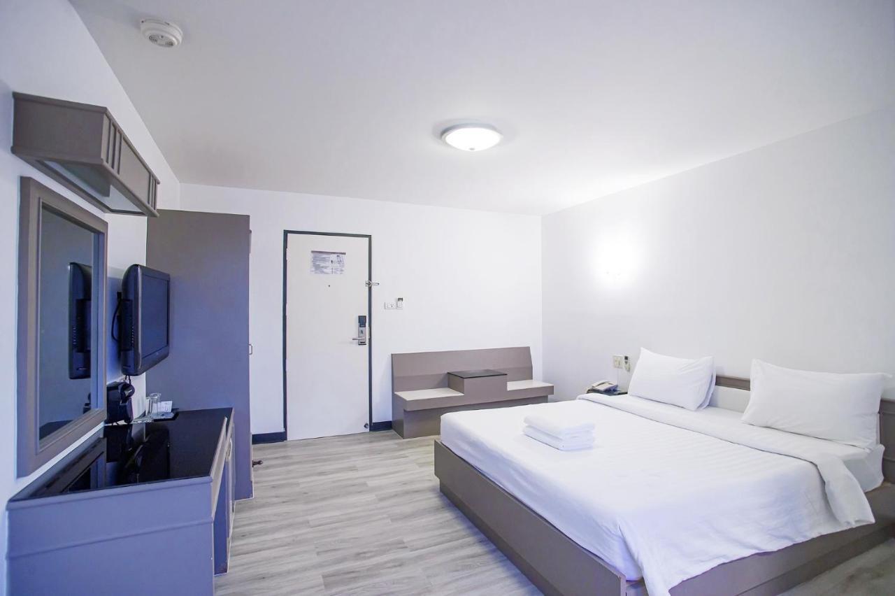 Hotel Hi Season