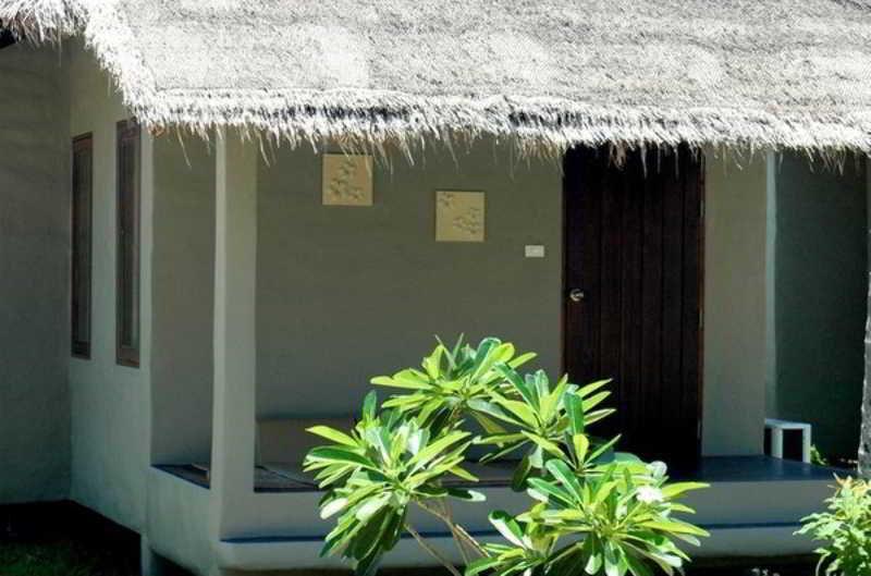 Hutcha Resort Mae Nam