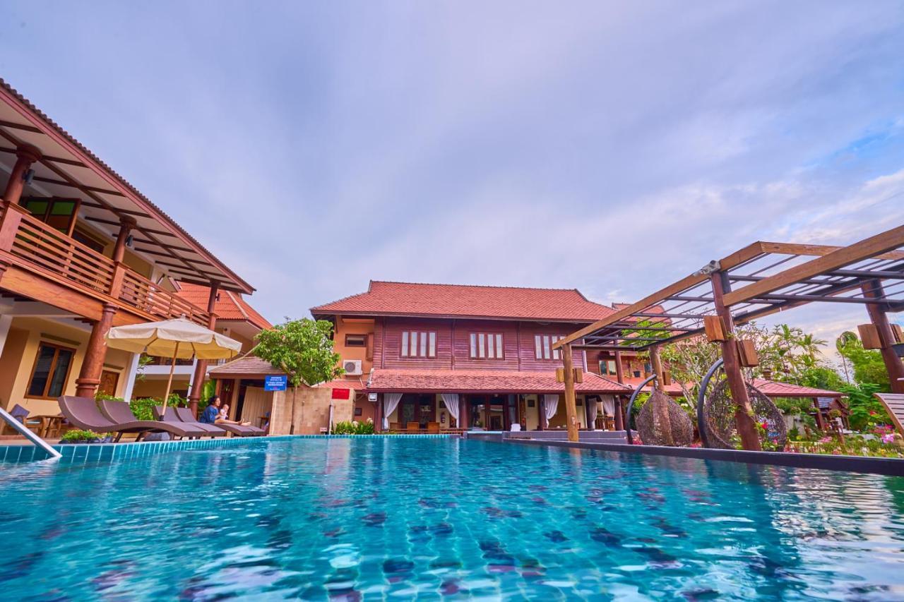 Mina Garden Resort