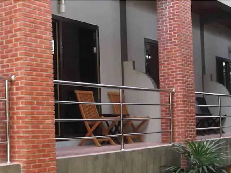 Hotel Anong 3*