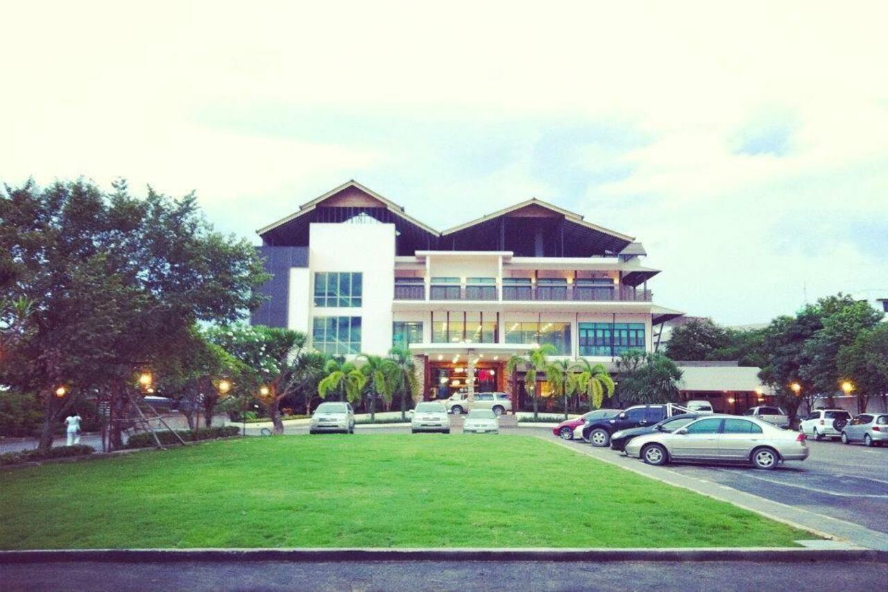 Hotel The Mantrini 4*