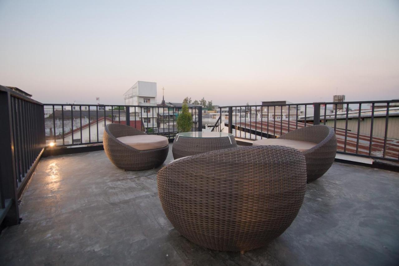 Suree House Hostel