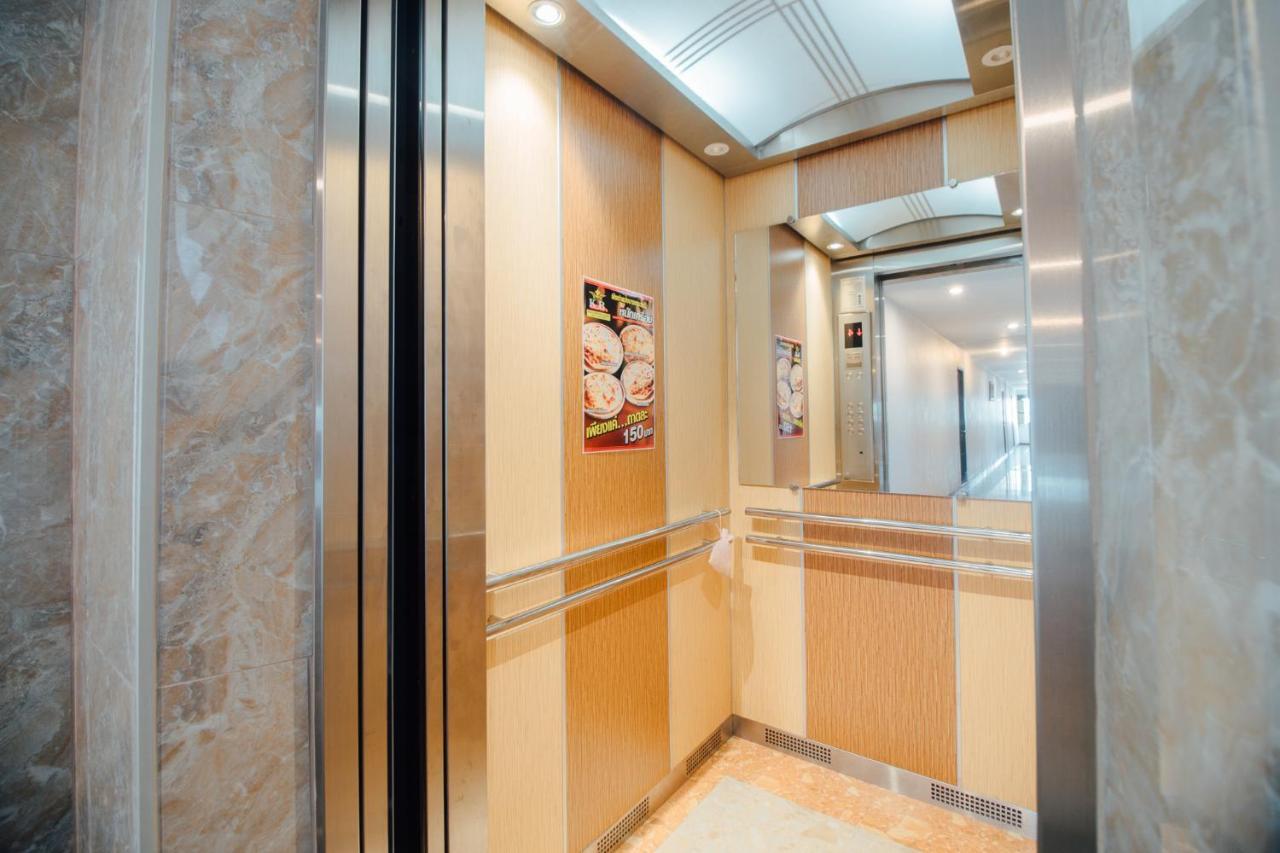 Iyara Hotel 3*