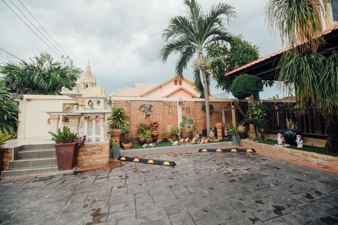Iyara Hua Hin