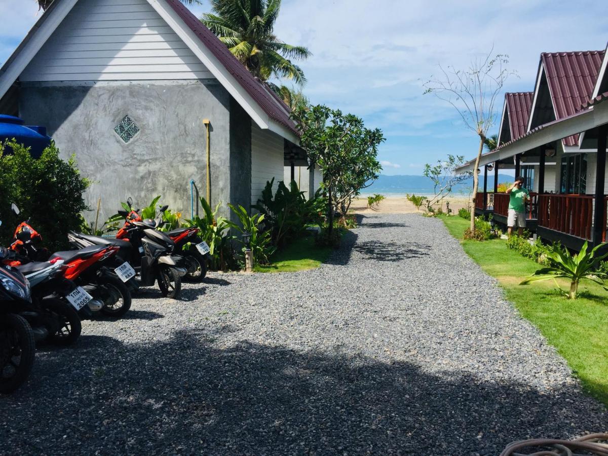 At Sea Resort Baan Tai