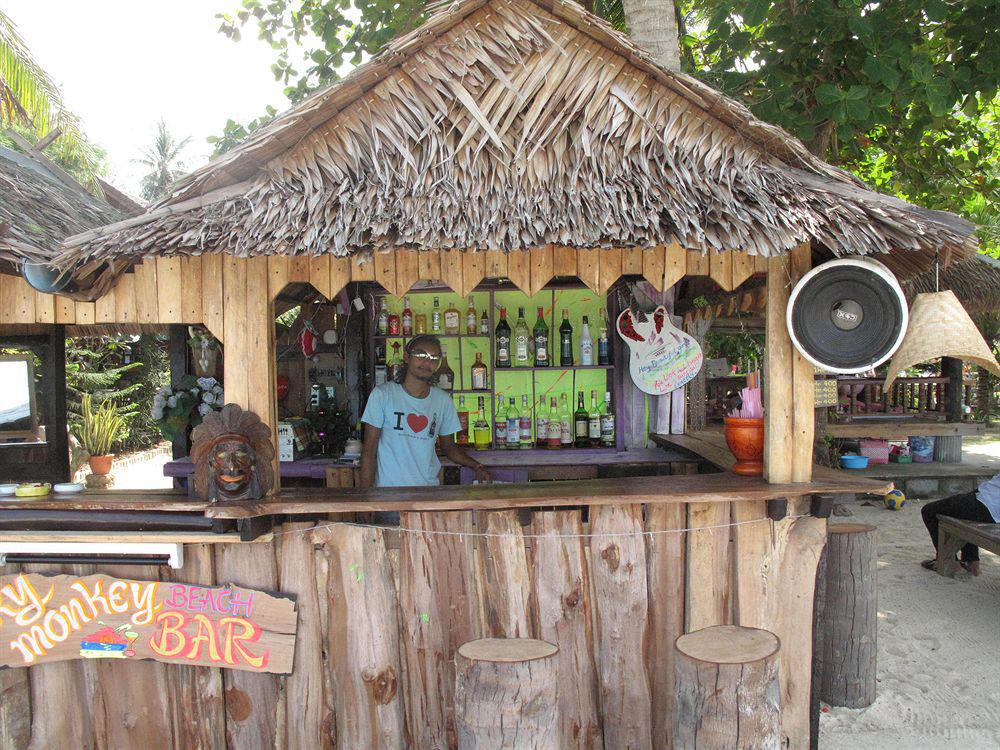 Bottle 2 Hotel Bottle Beach