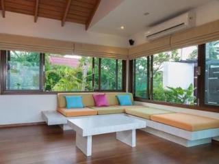 Jean Pool Villa