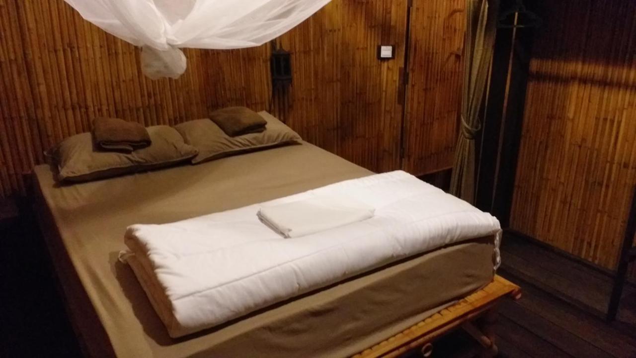 Hotel Seacroft Bamboo Village Hinkong
