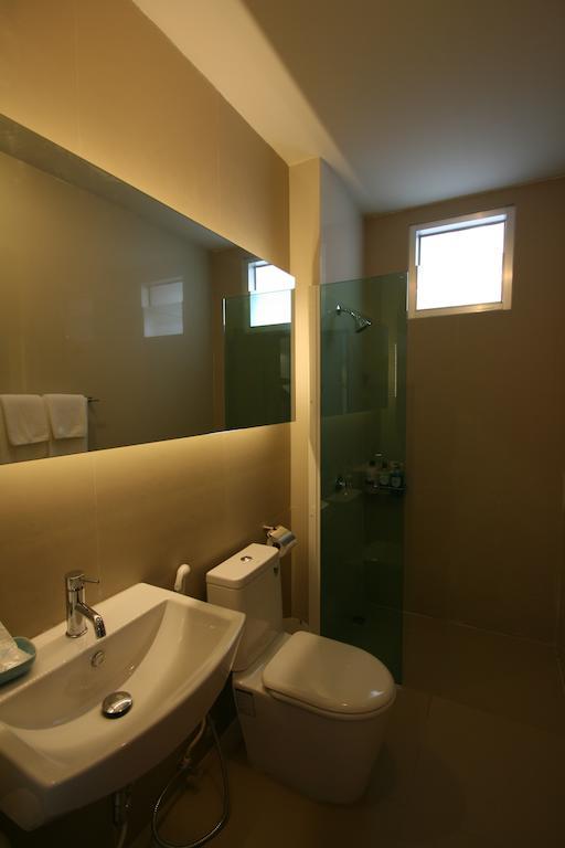 Apo Guest house