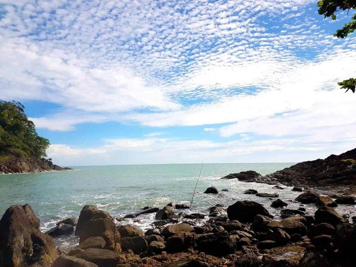 Resort Cliff