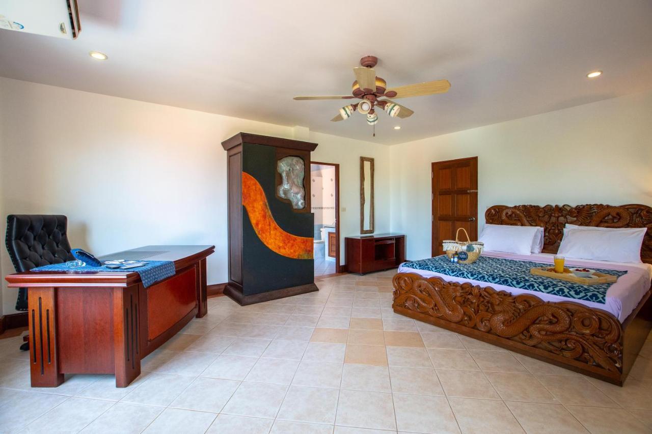 Viewpoint 4 Bedroom