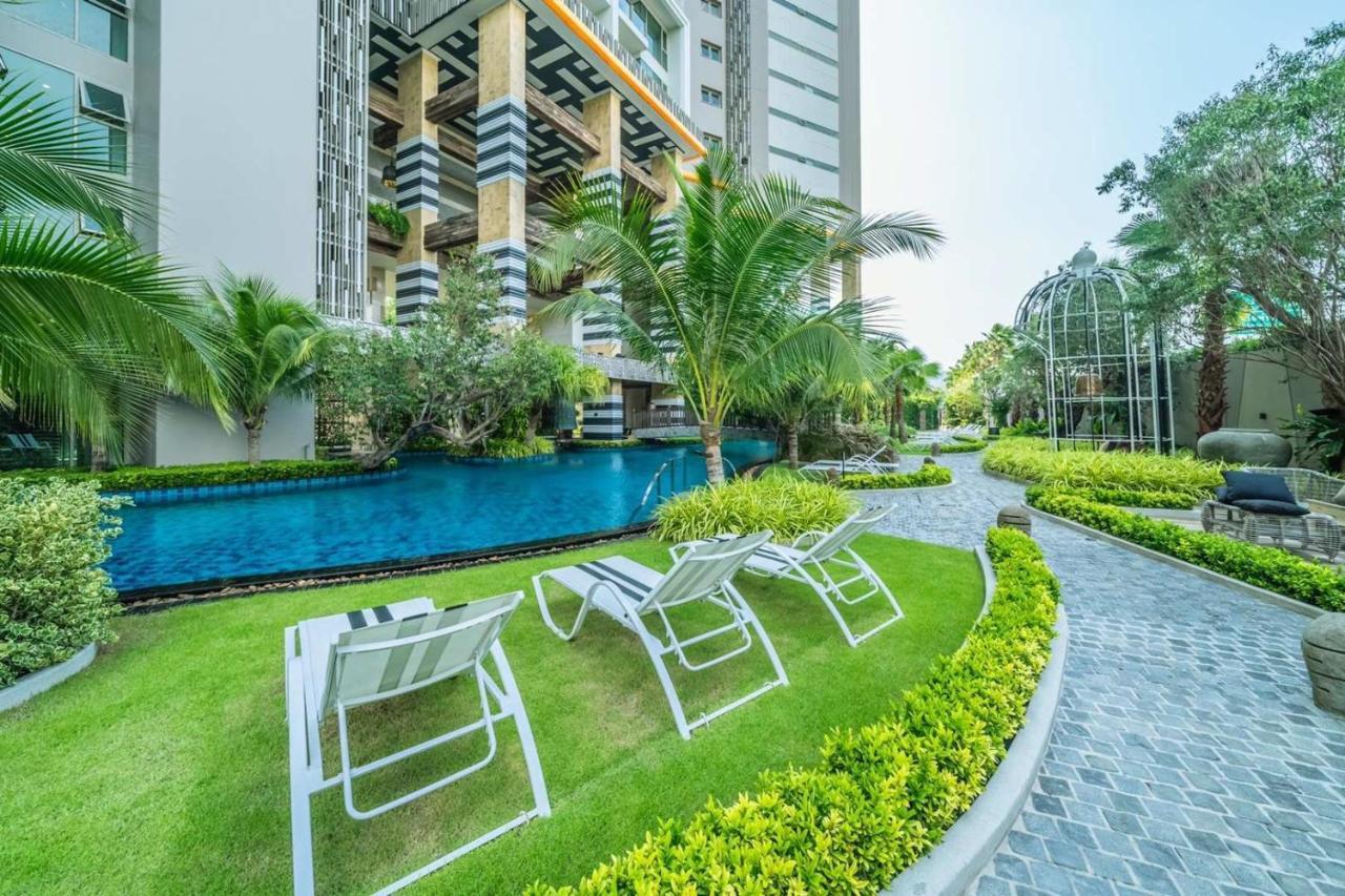Apartment Riviera By Daisy Pattaya