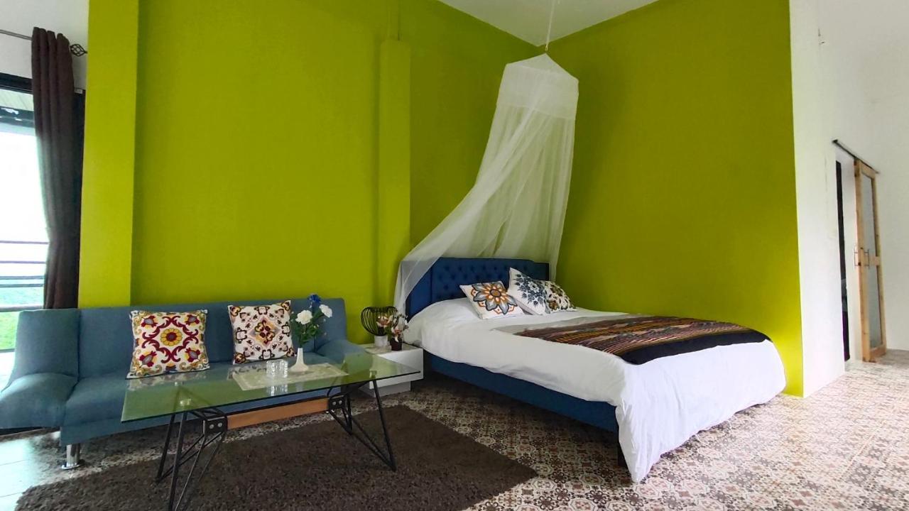 บ้านภูคำฟ้า ดอยปู่ไข่ Baan Phu Kham Fah Chiang Rai