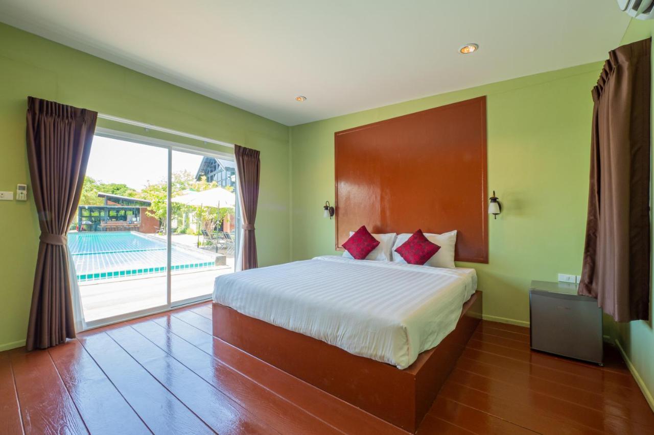 Sky Hip - Sha Certified 3* Jomtien Beach