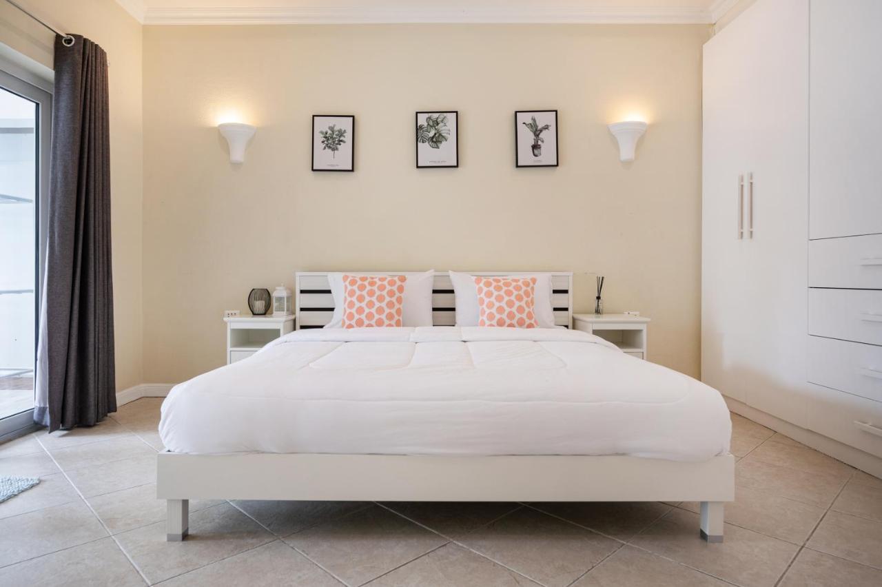 Majestic Pool 2 Bedrooms Private Pattaya