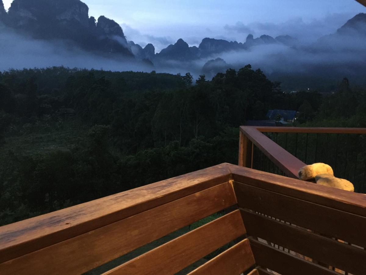 Billion Views Khaosok Guest house Khao Sok National Park