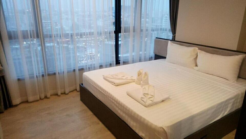 The Base Seaview Apartment