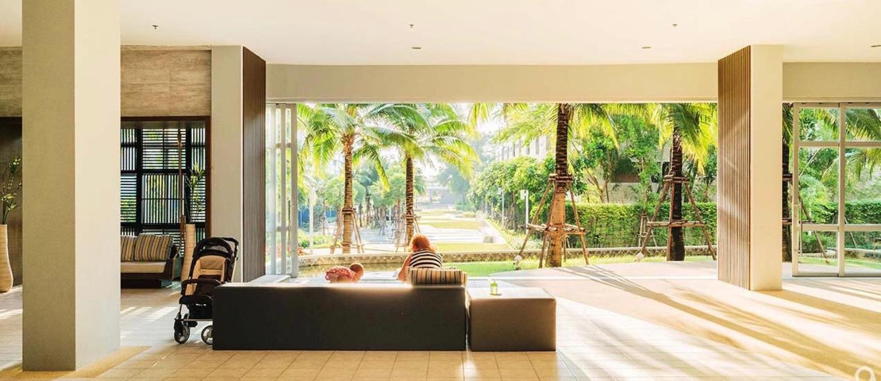 Lumpini Parkbeach Pattaya Pool View Apartment *